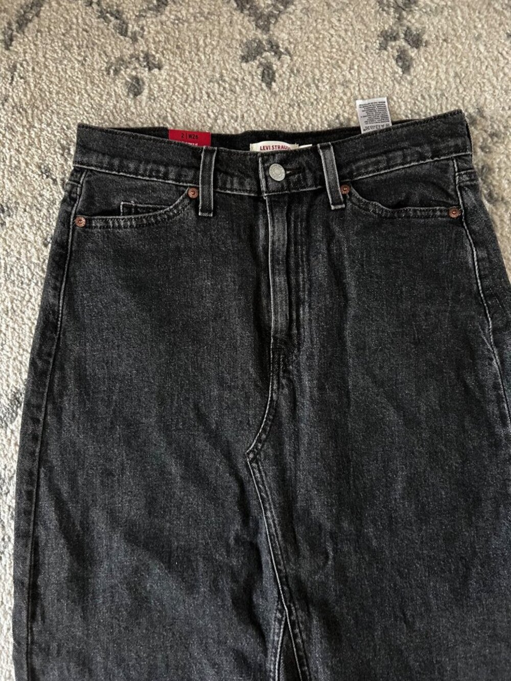 NEW Levi Strauss Black Denim Midi Skirt Straight Pencil Raw Hem Size 2 Women's - Picture 3 of 6